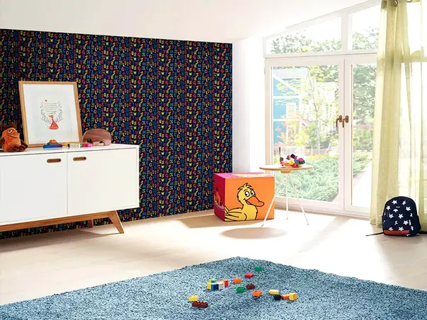 tapet cu litere albastru