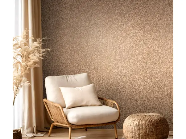 tapet dormitor bej cu flori metalice