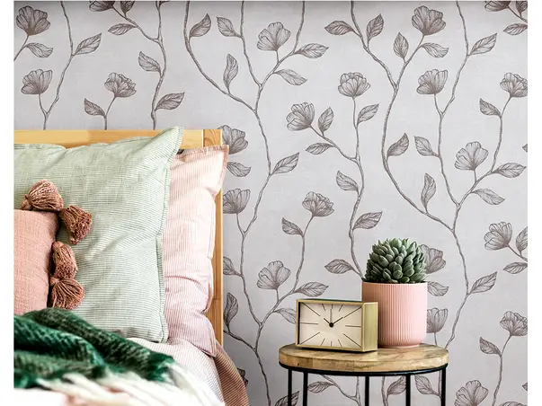 tapet dormitor cu model flori maro in stil grafic