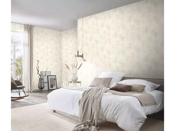 tapet dormitor model crem cu frunze ginko