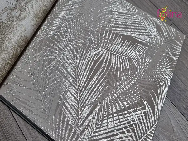 tapet ugepa cu detalii metalice argintii