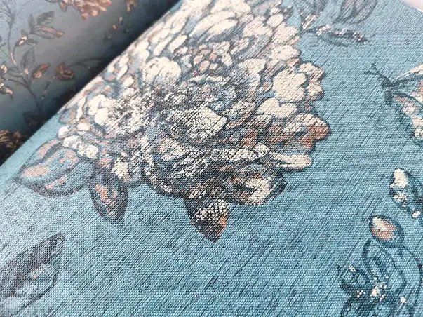 tapet verde cu flori gri