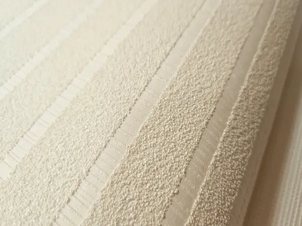 tapet vopsibil cu dungi in relief marburg 9451