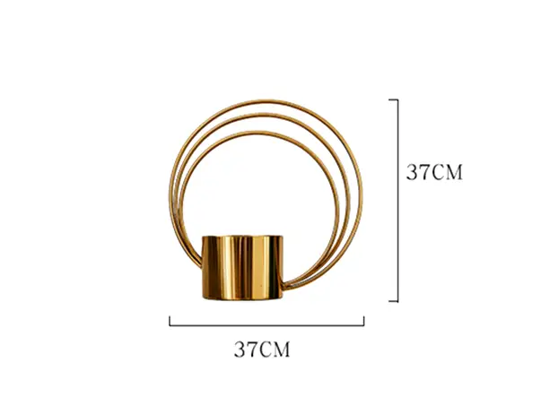 vaza decorativa aurie