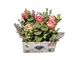 aranjament-cu-trandafiri-si-plante-artificiale-in-cutie-decorativa-4794