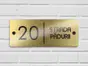 Plăcuţă cu număr și adresă casă, din bond auriu, cu text personalizat