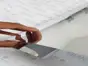 Autocolant argintiu Aslan, efect metalic cu aspect lucios, rolă de 125x200 cm