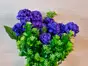 Buchet flori artificiale mov şi plante verzi, 30 cm înălţime