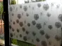 Folie geam autoadezivă Păpădie neagră, Folina, model floral, 90 cm lăţime