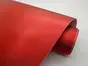 Autocolant roşu cu efect metalic Brushed, folie autoadezivă bubblefree, rolă de 152x250 cm, cu racletă pentru aplicare
