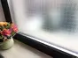 Folie geam autoadezivă Harper, Folina, model elegant gri , 100 cm lăţime