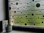 Folie geam autoadezivă Motif, Folina, sablare cu model geometric negru, 100 cm lăţime