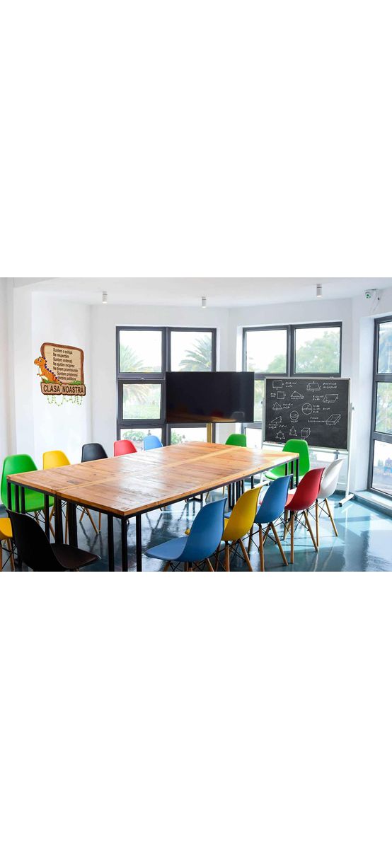 Set autocolant tablă de scris neagră şi sticker Clasa noastră, Folina EDU73, decor pentru grădiniţe şi şcoli