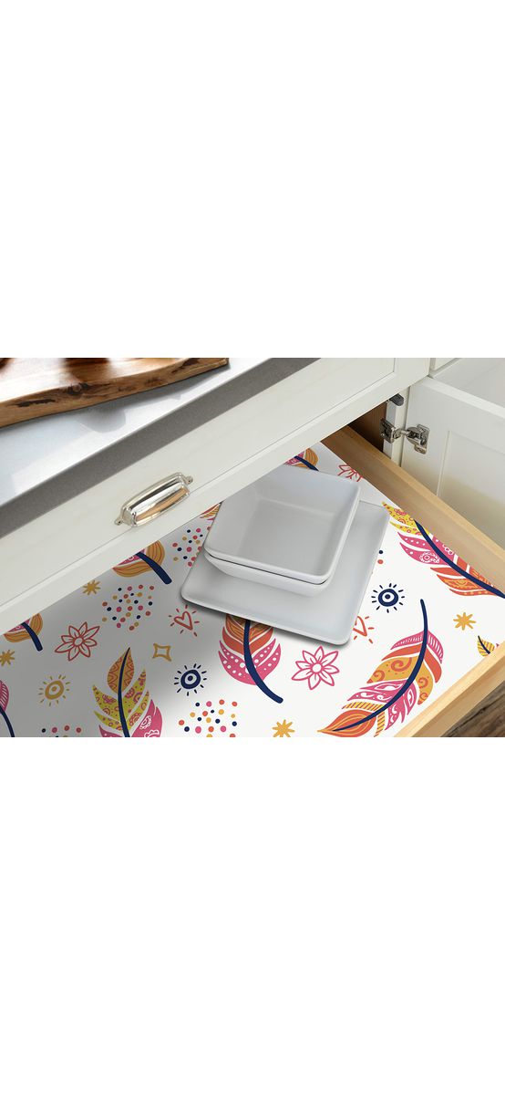 Folie protecţie sertare, model pene boho, din PVC antiderapant cu grosime de 1,5 mm, material impermeabil, rolă de 50x155 cm