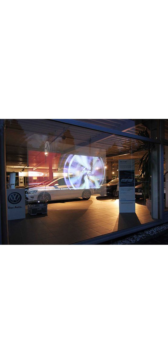 Folie pentru proiectoare, autoadezivă, translucidă, pentru proiecție din spate, doar pentru suprafețe transparente, rolă de 2m x 1,35m, set complet de aplicare inclus