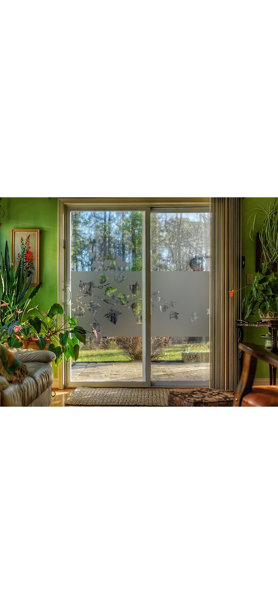 Folie geam autoadezivă Ivy Flowers, cu model decupat, rolă de 60x120 cm, racletă inclusă 