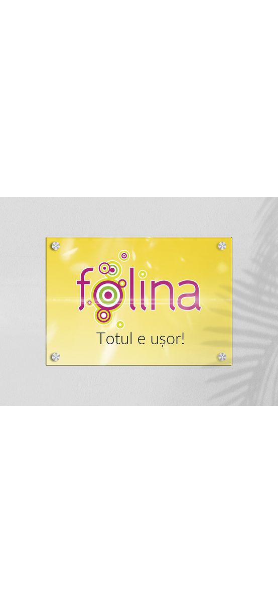 Plăcuță indicatoare personalizată cu nume sau logo, distanțiere incluse