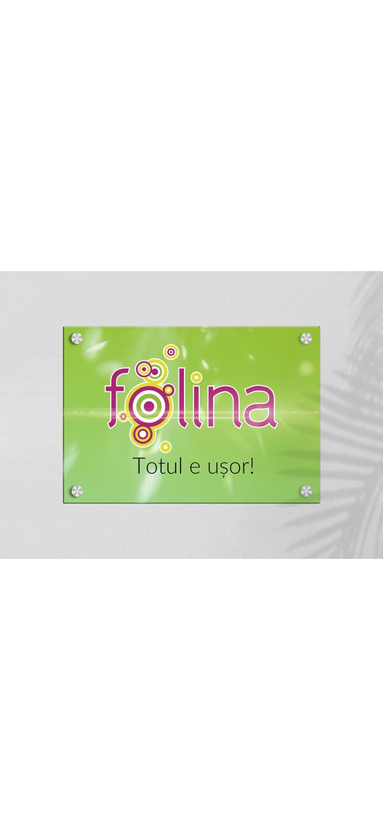Plăcuță indicatoare personalizată cu nume sau logo, distanțiere incluse