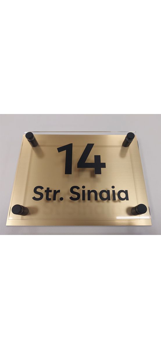 Plăcuţă 3D cu număr și/sau adresă casă, din bond și plexiglass transparent, cu text personalizat