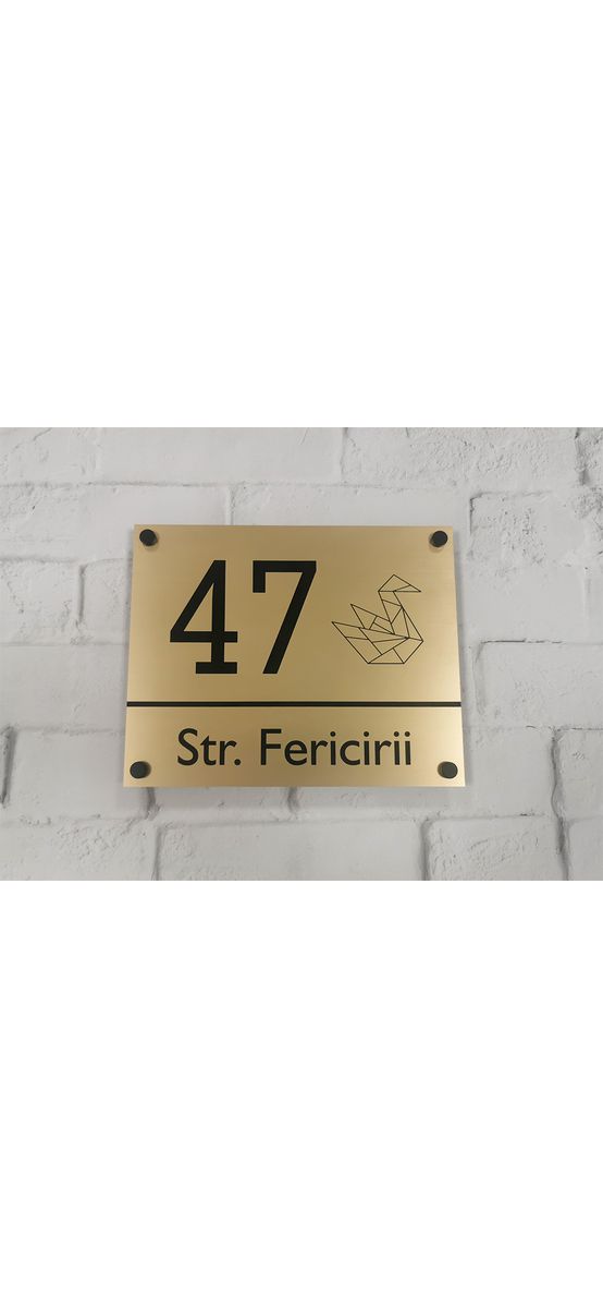 Plăcuţă cu număr și/sau adresă casă, din bond auriu, cu text personalizat
