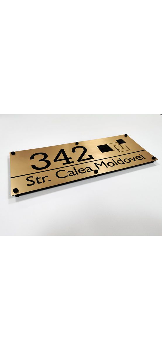 Plăcuţă cu număr și/sau adresă casă, din bond auriu, cu text personalizat