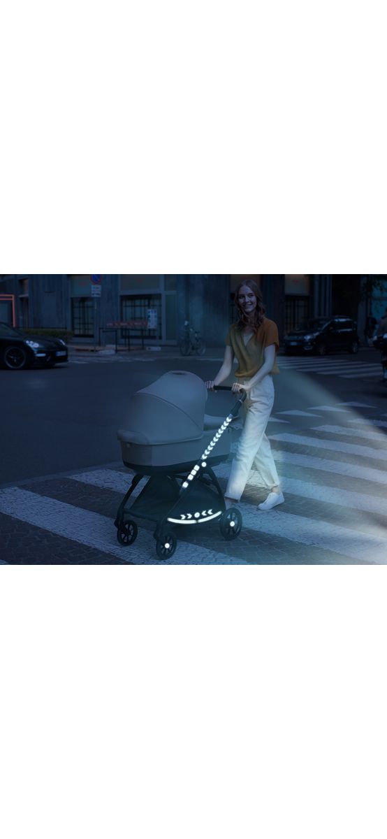 Set 75 stickere reflectorizante Honeycomb pentru îmbunătățirea vizibilității rutiere