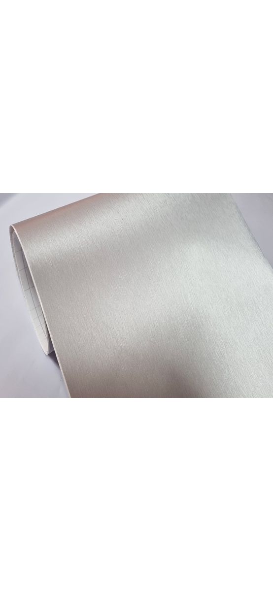 Autocolant argintiu cu efect metalic Brushed, folie autoadezivă bubblefree, rolă de 152x250 cm, cu racletă pentru aplicare