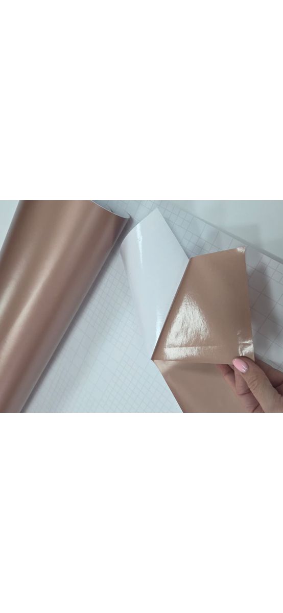 Autocolant rose gold metalic, aspect mat, 122 cm lățime