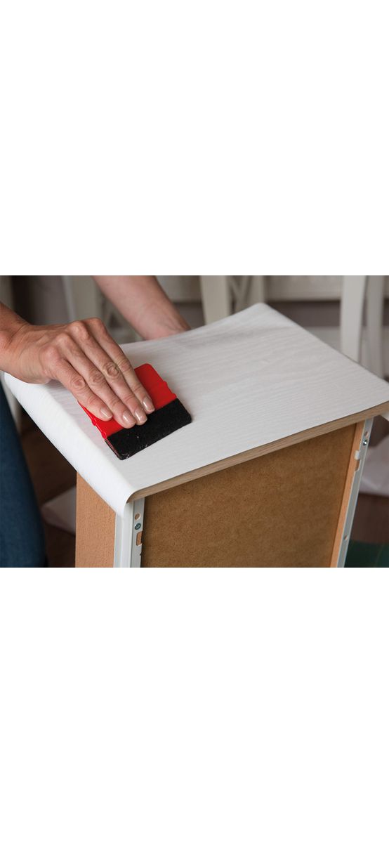 Autocolant mobilă lemn alb, Folina P3017, aspect mat, 120 cm lăţime