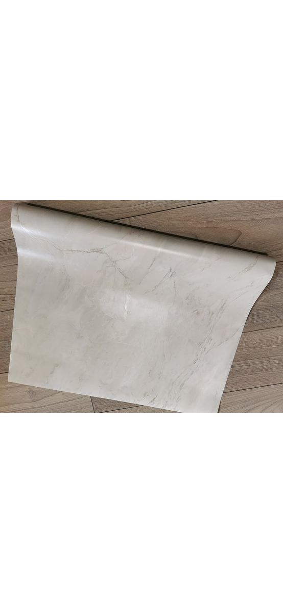 Autocolant mobilă Romeo Matt White, d-c-fix, imitaţie marmură, rolă de 67 cm x 5 metri, cu racletă şi cutter