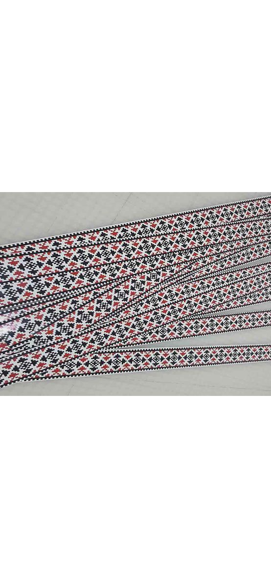 Set 10 borduri decorative autoadezive, Folina, cu motive tradiţionale româneşti, role de 4x100 cm