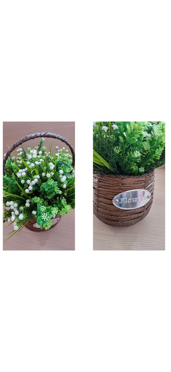 Coş decorativ din ratan, cu flori artificiale albe şi plante verzi