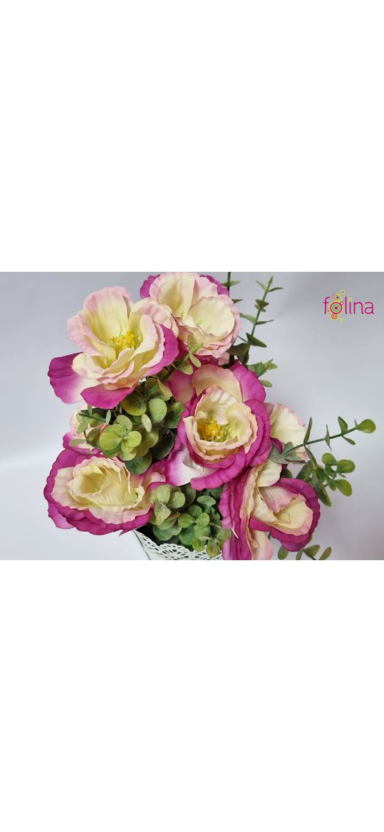 Ghiveci alb cu flori artificiale roz