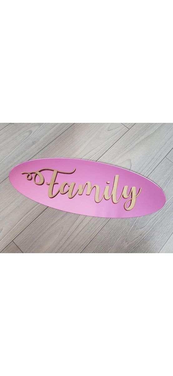 Decoraţiune perete Family, Folina, culoare roz, dimensiune decorațiune 60x22 cm 