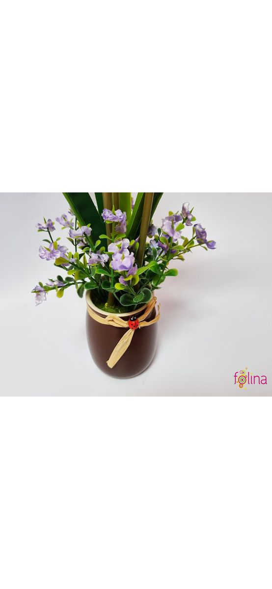 Decoraţiune cu lalele artificiale mov în vas ceramic maro