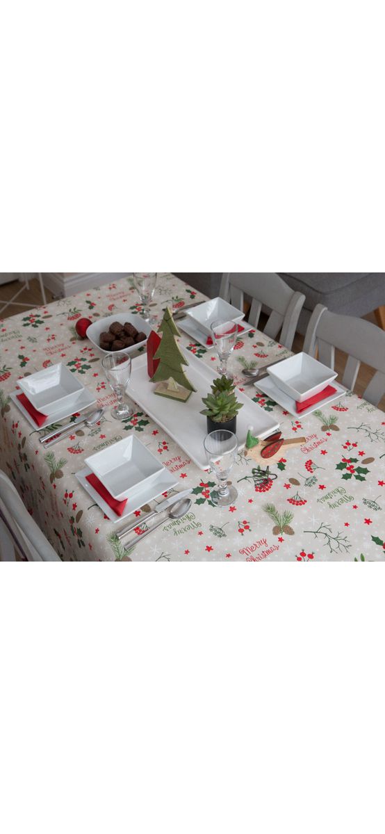 Faţă de masă Crăciun Winter Berries, impermeabilă, 140 cm lăţime