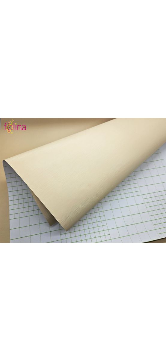 Autocolant crem cu efect metalic brushed, aspect mat, rolă de 50x150 cm