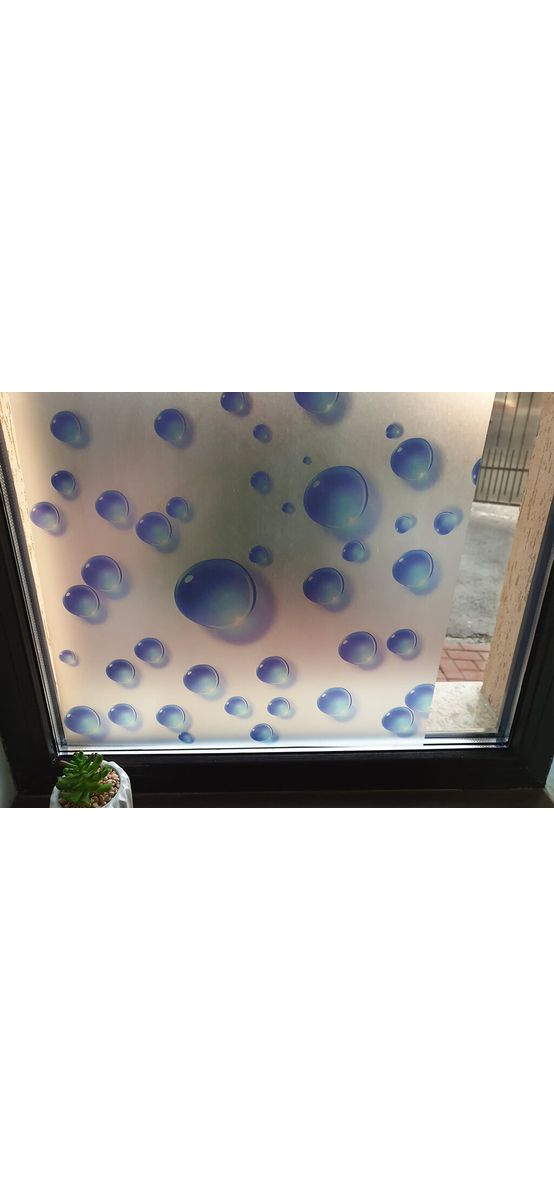 Folie geam autoadezivă Bubble, Folina, sablare cu imprimeu buline albastre, rolă de 100x250 cm