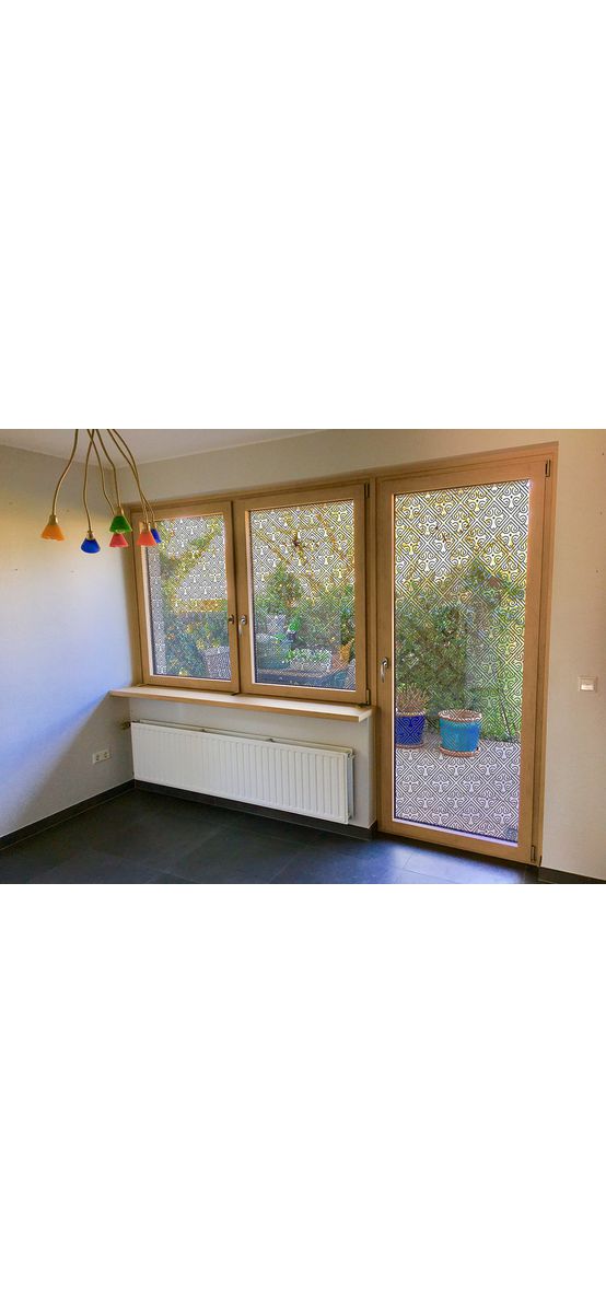 Folie geam autoadezivă Gray Shapes , Folina, model pătrate gri, 122 cm lăţime