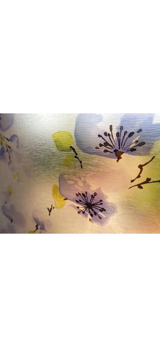 Folie geam autoadezivă Ume, sablare cu flori mov, 90 cm latime