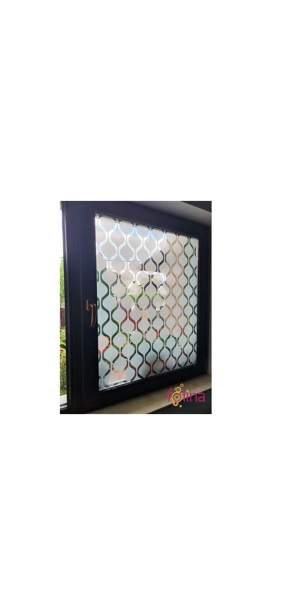 Folie geam autoadezivă, Folina Alma, sablare cu model geometric alb, 120 cm lăţime