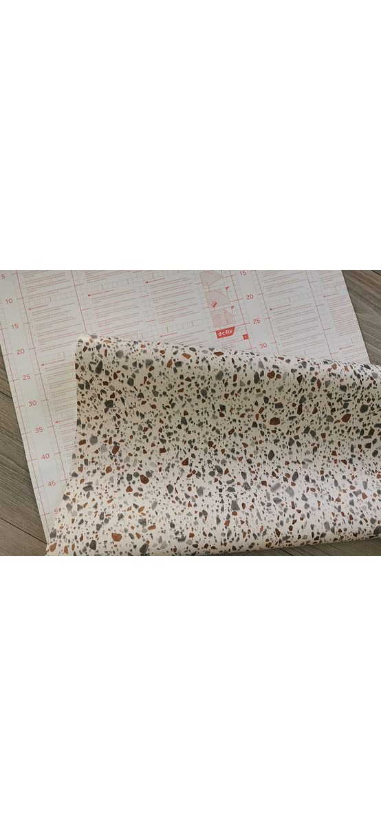Autocolant mobilă Terrazzo, d-c-fix, gri, rolă de 67 cm x 5 metri, cu racletă şi cutter