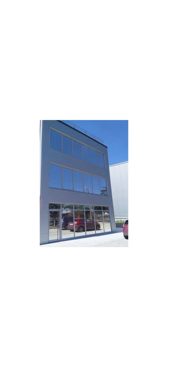 Folie protecție solară reflexivă 83%, SOL 112, efect de oglindă, cu aplicare la exterior, 152 cm latime