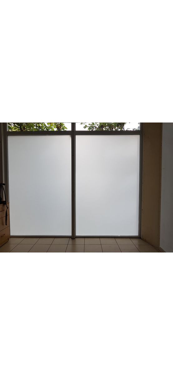 Folie geam sablat White Matte, autoadezivă, mată cu aspect lăptos, rolă de 75x200 cm