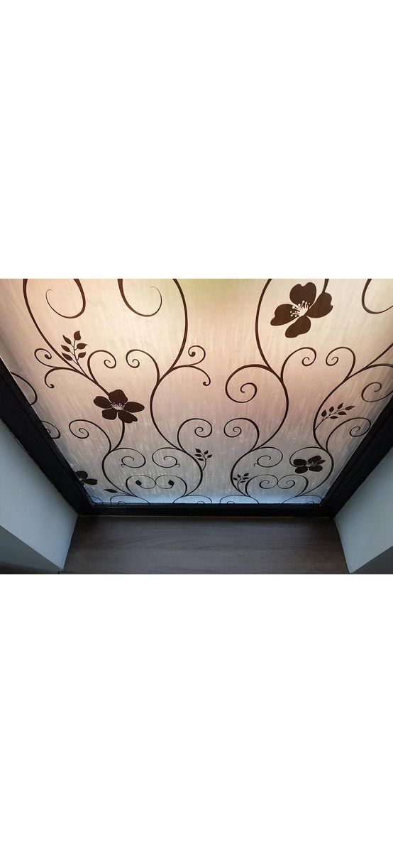 Folie geam autoadezivă, Folina Doris, sablare cu imprimeu floral negru, lățime 90 cm
