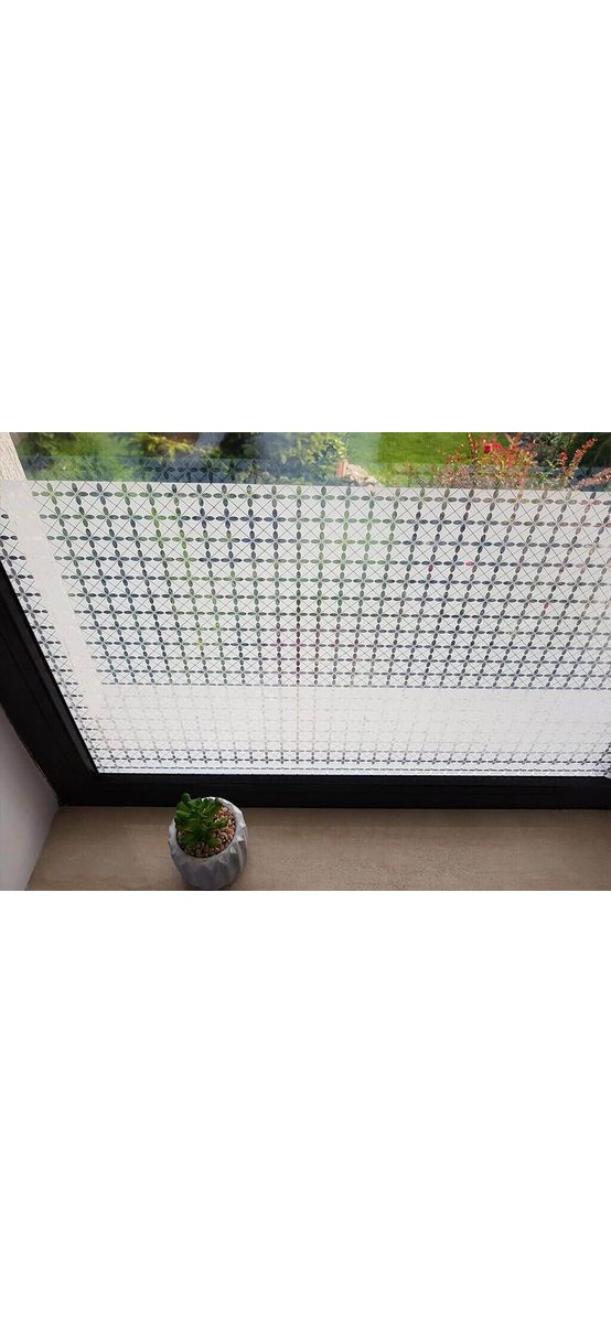 Folie geam autoadezivă Niss, Folina, sablare cu model geometric, alb, lățime 90 cm