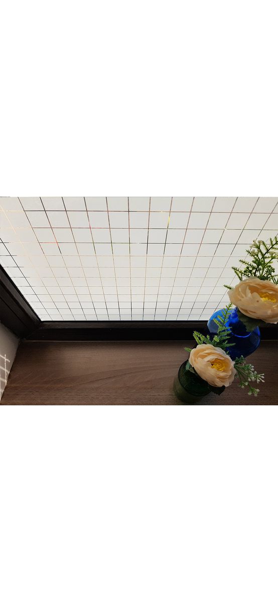 Folie geam autoadezivă, Folina, sablare cu model pătrate albe, rolă de 60x200 cm