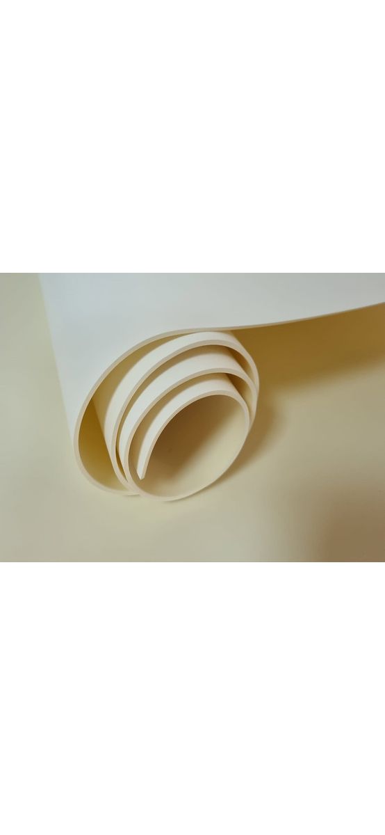 Folie protecţie sertare, din PVC antiderapant cu grosime de 2 mm, material impermeabil, rolă de 40x150 cm