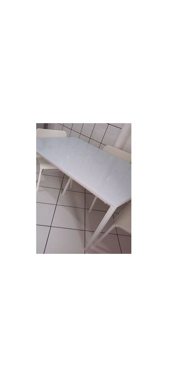 Folie protecţie din PVC 0.8 mm transparent, fără adeziv, o tentă ușor albăstruie, 150 cm lăţime