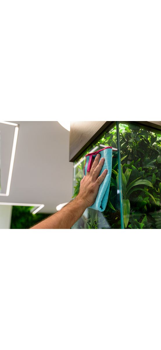 Lavetă microfibră pentru geamuri și suprafețe din sticlă, dimensiune 40x40 cm, set de 2 bucăți